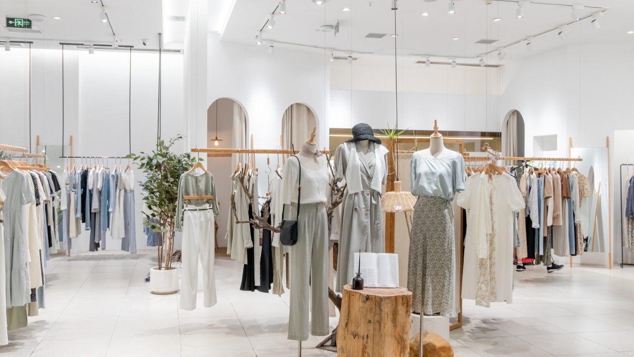 cara-mengelola-toko-baju-multi-cabang